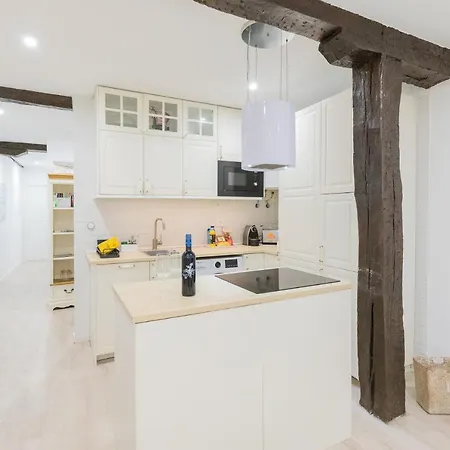 Apartamento Beautiful Old Town By Next Stop